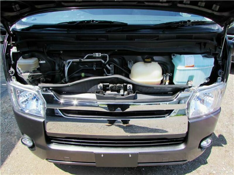 HIACE VAN-40