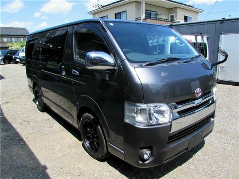 HIACE VAN-44