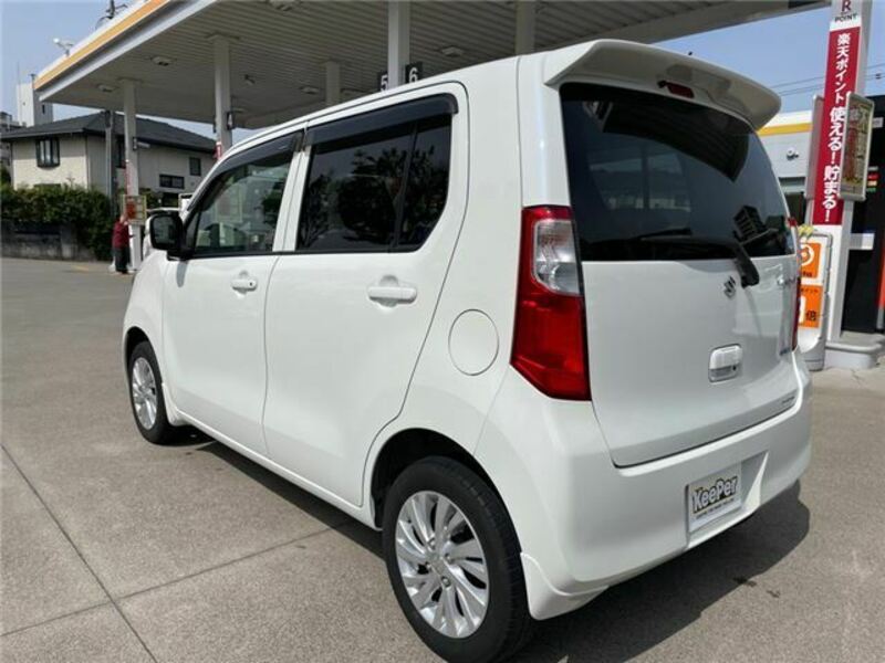WAGON R-9