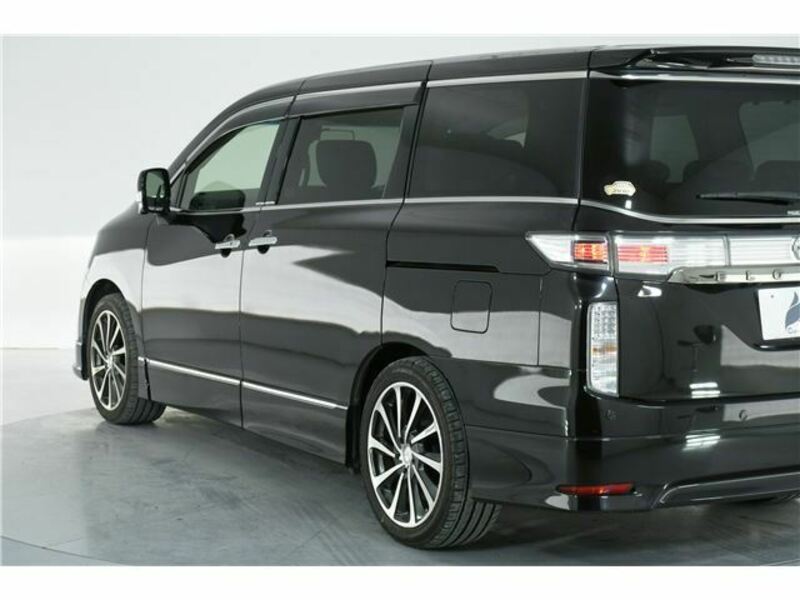 ELGRAND-7