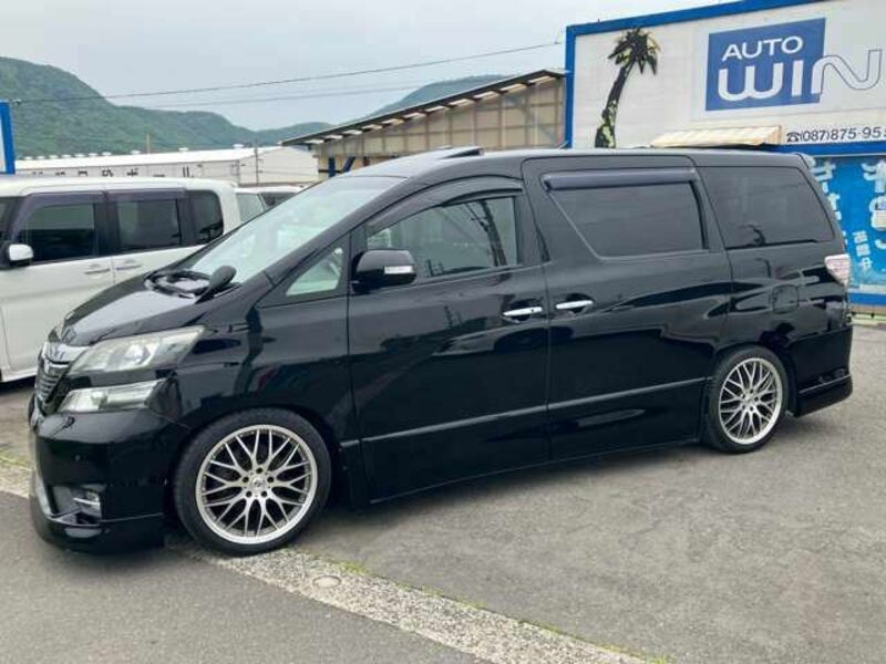 VELLFIRE-1
