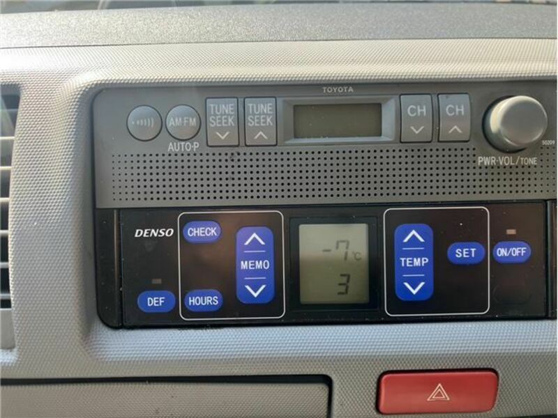 HIACE VAN-2