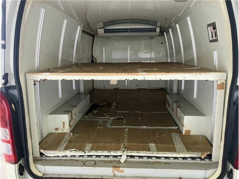 HIACE VAN-4