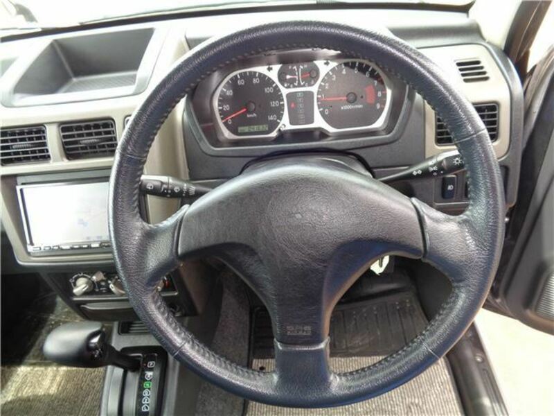 PAJERO MINI-18