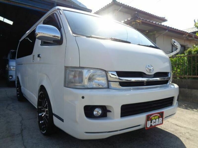 HIACE VAN-1