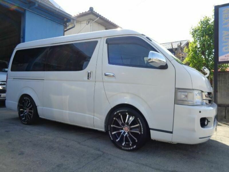 HIACE VAN-4