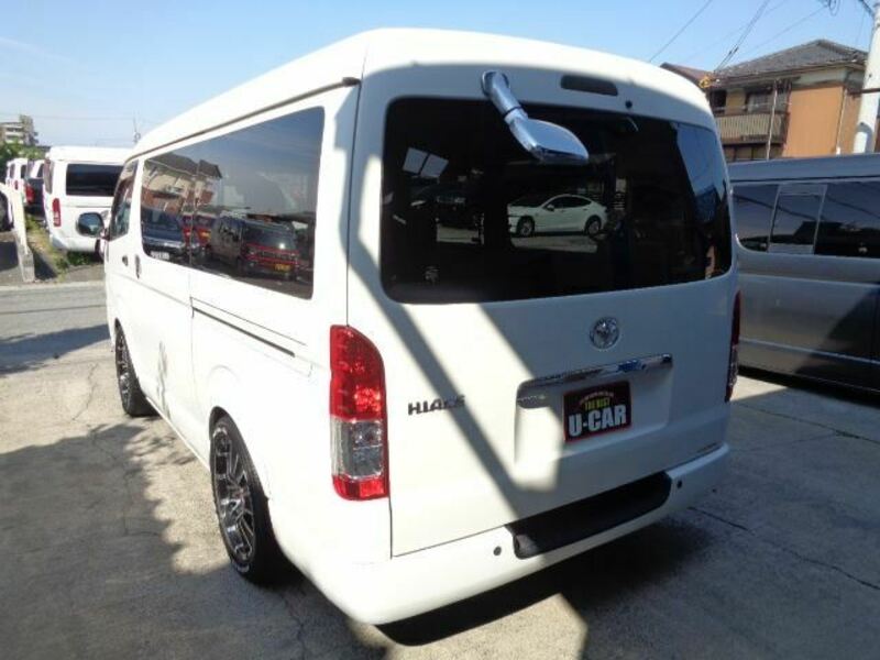 HIACE VAN-6