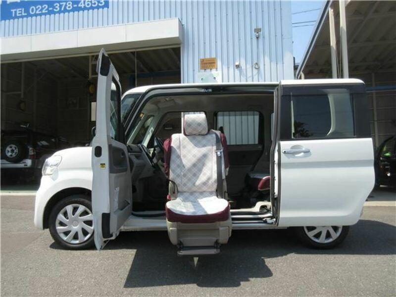 DAIHATSU　TANTO