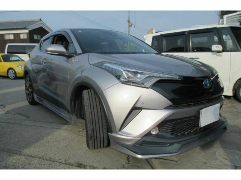 C-HR-4