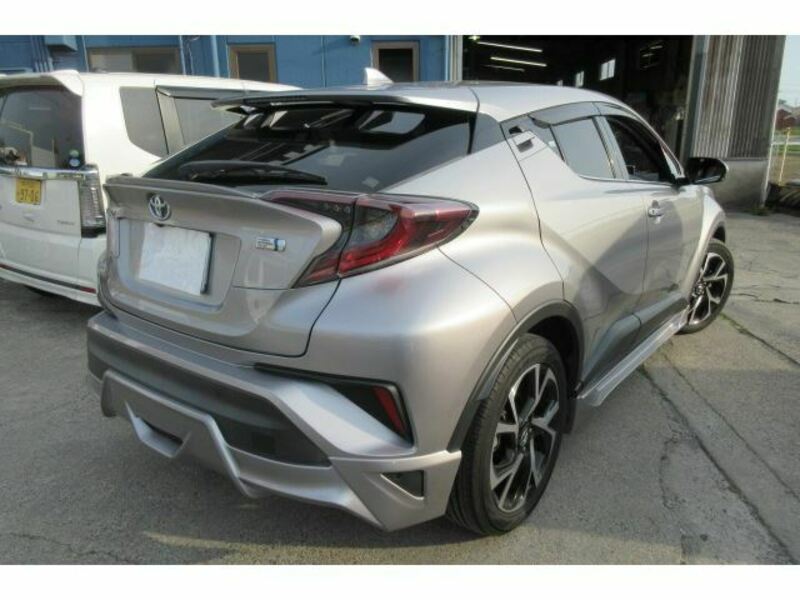 C-HR-23