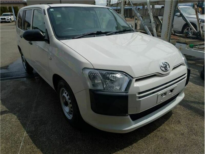 TOYOTA　PROBOX VAN