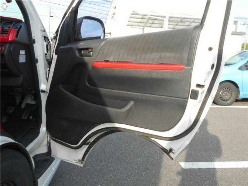 HIACE-21
