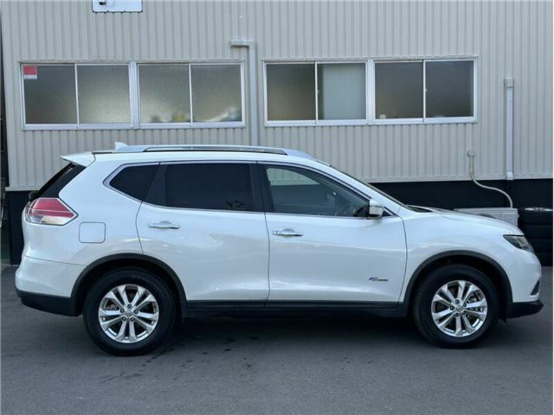 X-TRAIL-8