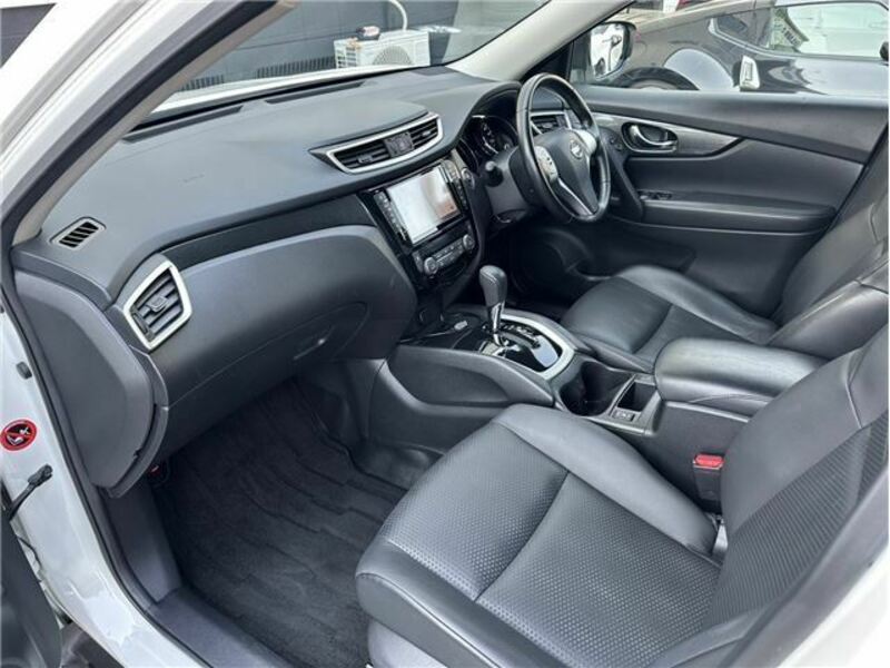 X-TRAIL-13