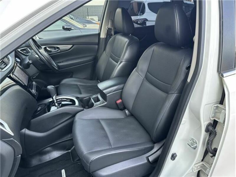 X-TRAIL-20