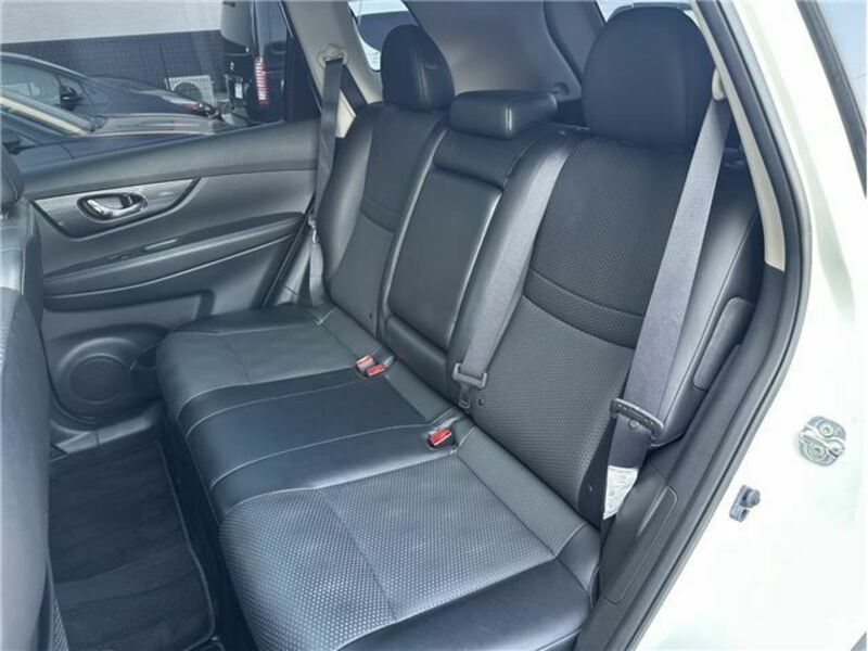X-TRAIL-34