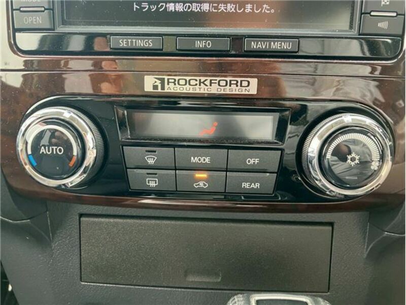 PAJERO-26