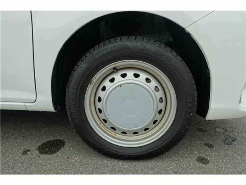 COROLLA FIELDER-12