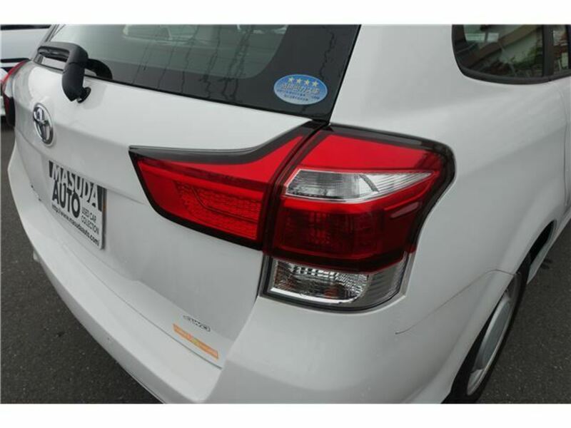 COROLLA FIELDER-16