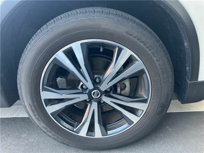 X-TRAIL-18