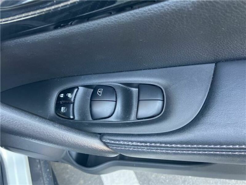 X-TRAIL-24