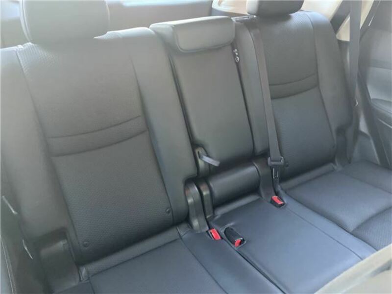 X-TRAIL-27