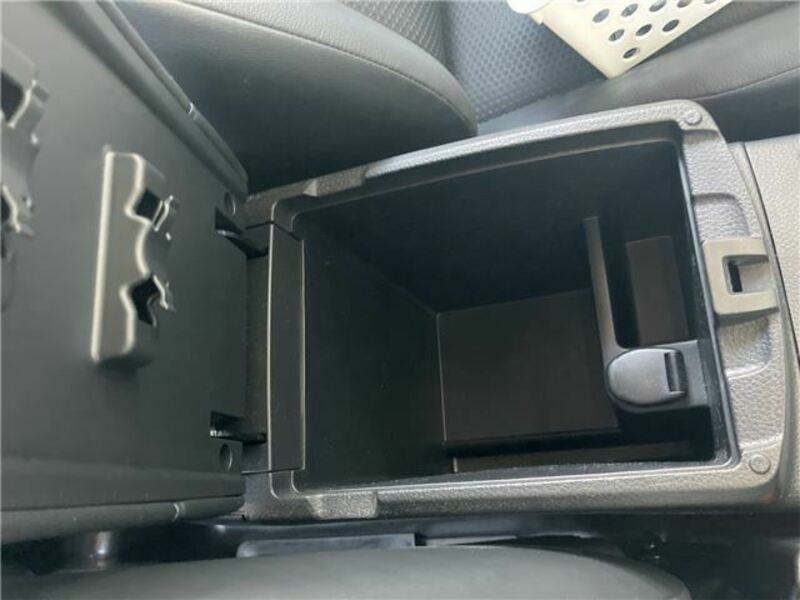 X-TRAIL-34