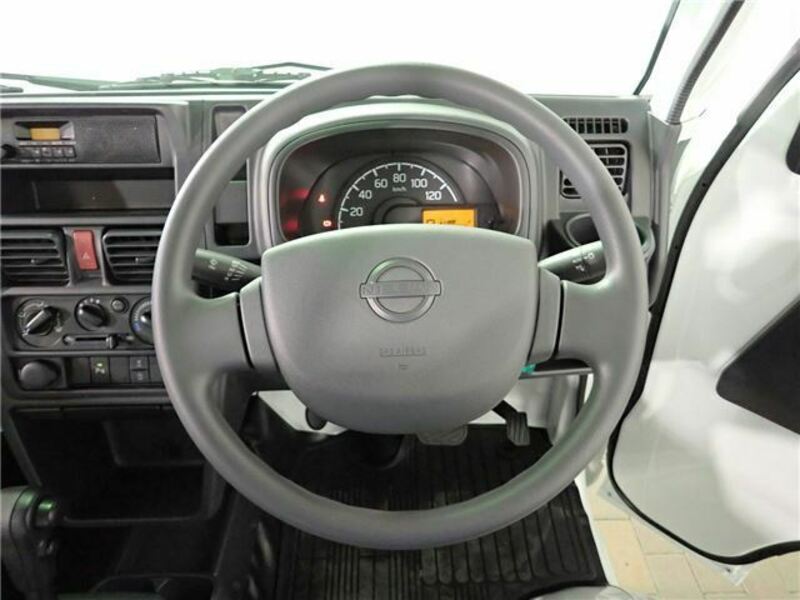 CLIPPER TRUCK