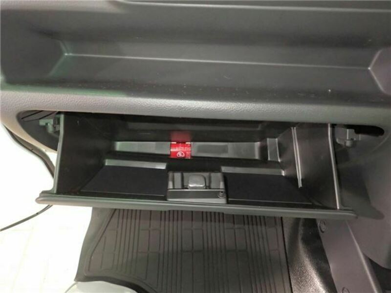 CLIPPER TRUCK