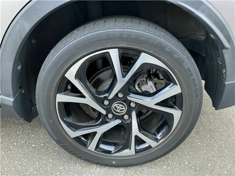 C-HR-37