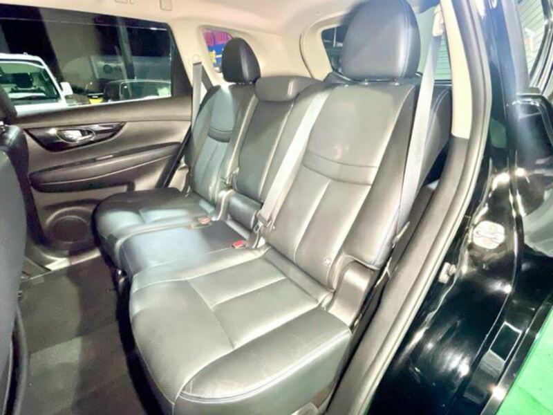 X-TRAIL-27