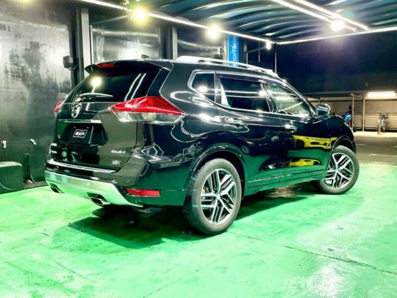 X-TRAIL-49