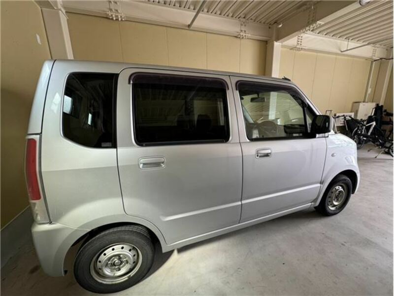 WAGON R-6