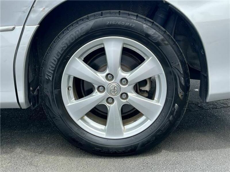 ESTIMA HYBRID