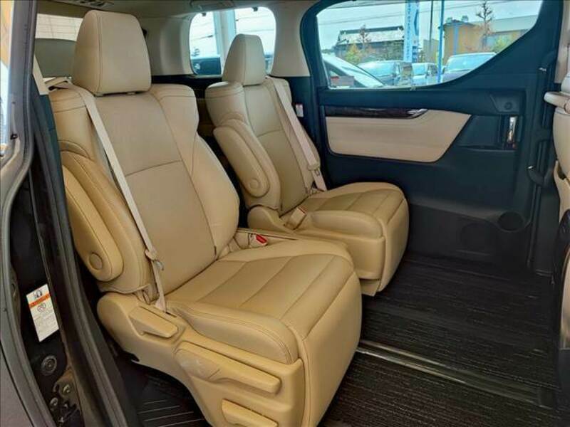 ALPHARD-9