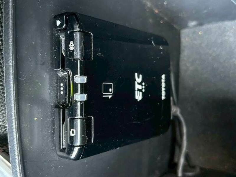 HILUX-12