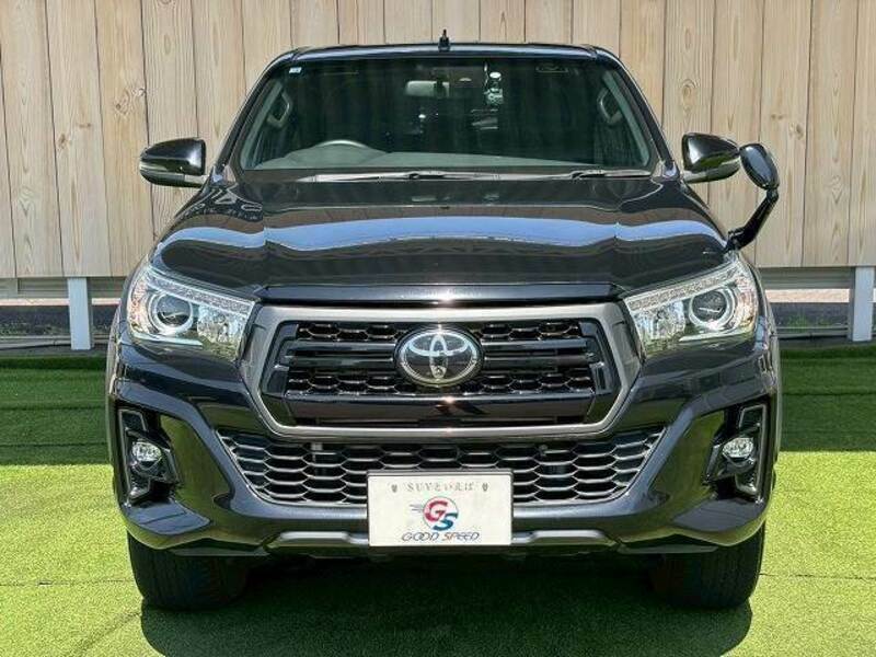 HILUX-16