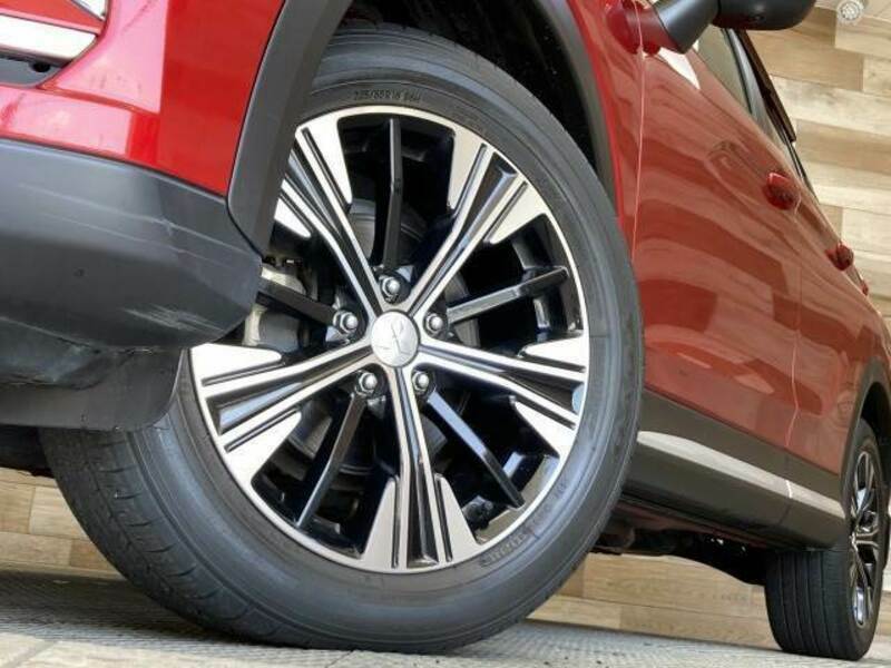 ECLIPSE CROSS
