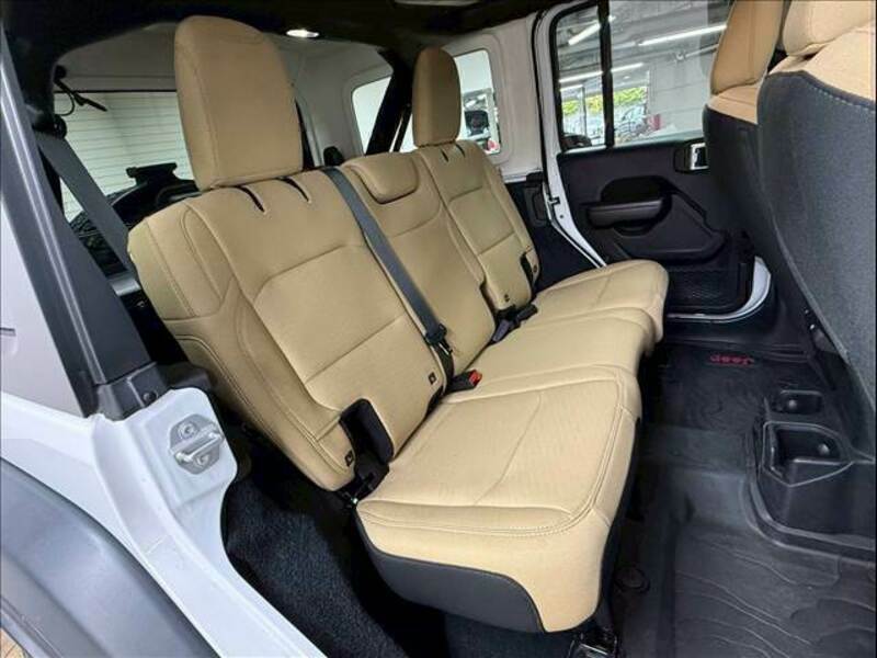 JEEP WRANGLER-8