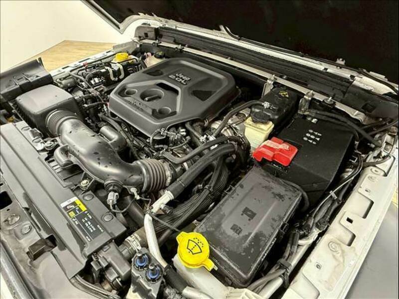 JEEP WRANGLER-13