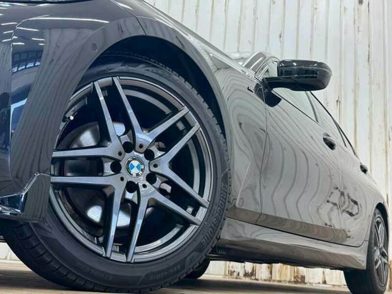 3 SERIES-18