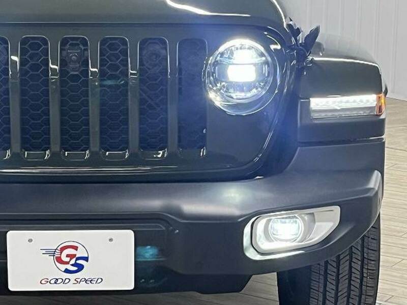 JEEP WRANGLER-19