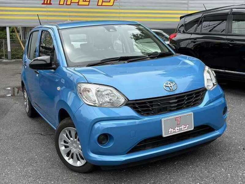TOYOTA　PASSO