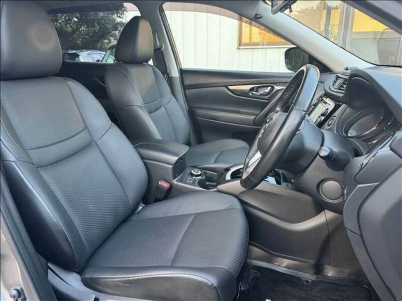 X-TRAIL-8