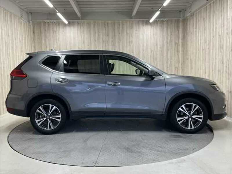 X-TRAIL-15
