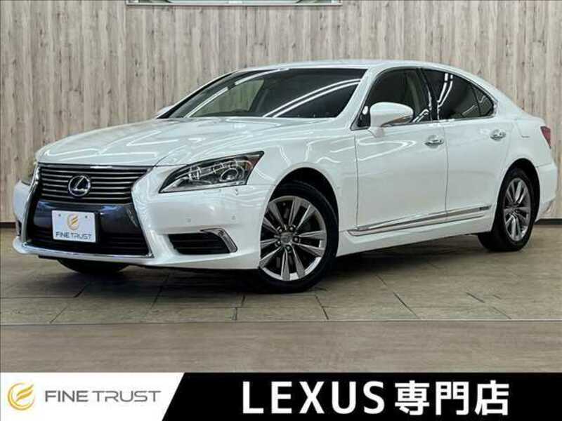 LEXUS　LS