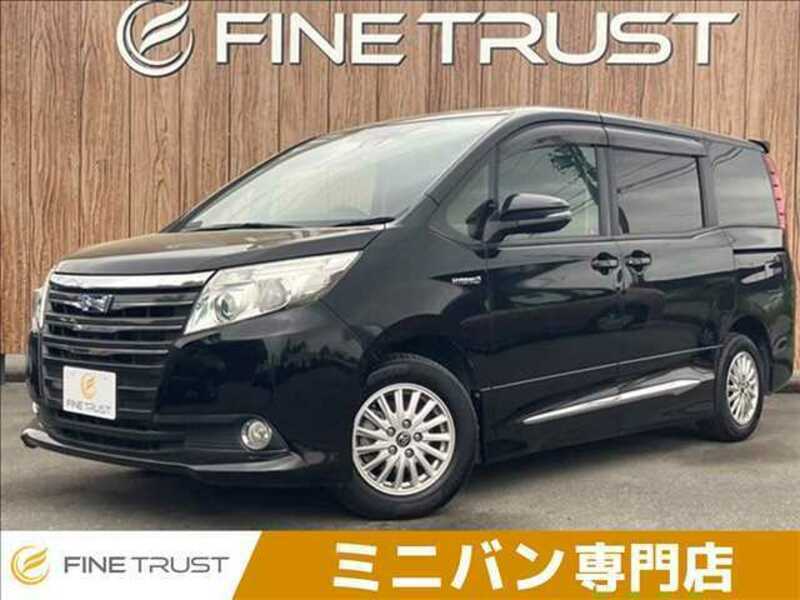 TOYOTA　NOAH