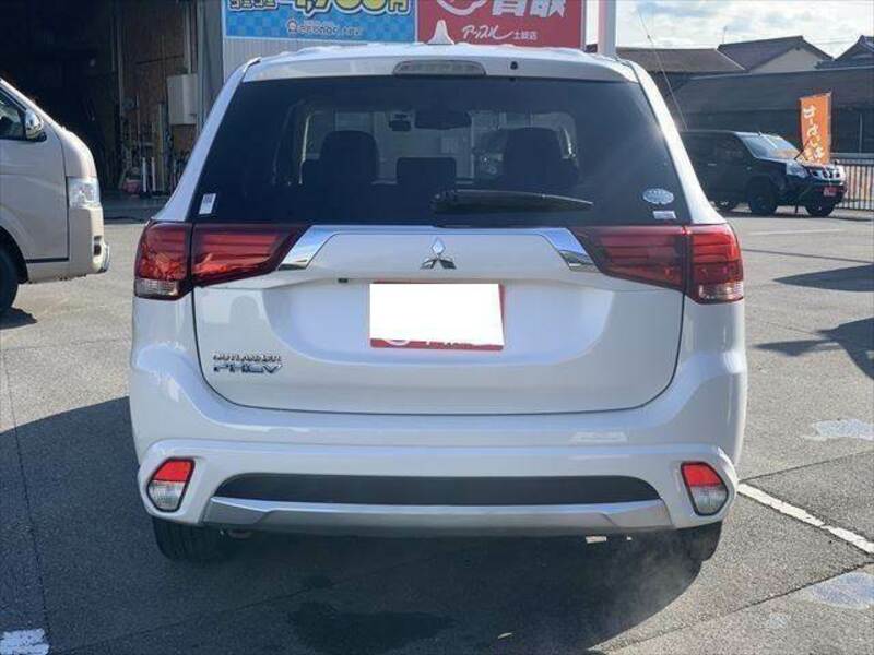 OUTLANDER PHEV