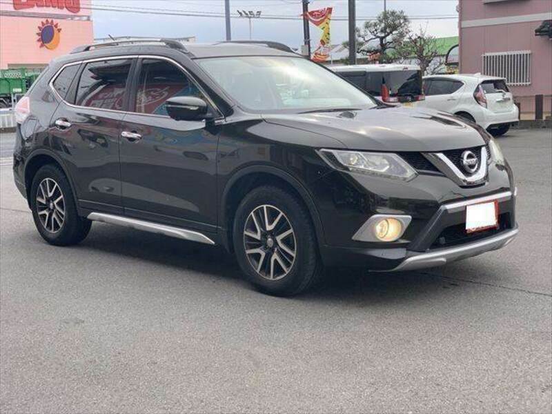 X-TRAIL