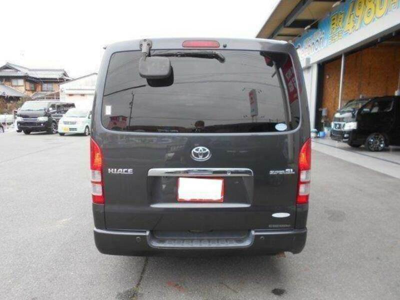 HIACE VAN-4